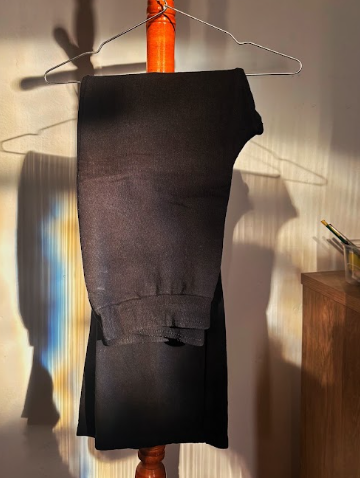Calça moletom preta — Preto